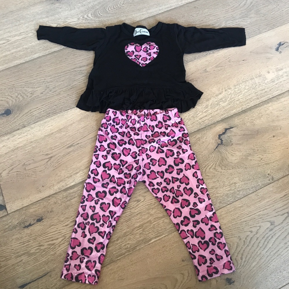 Black & Pink heart print outfit